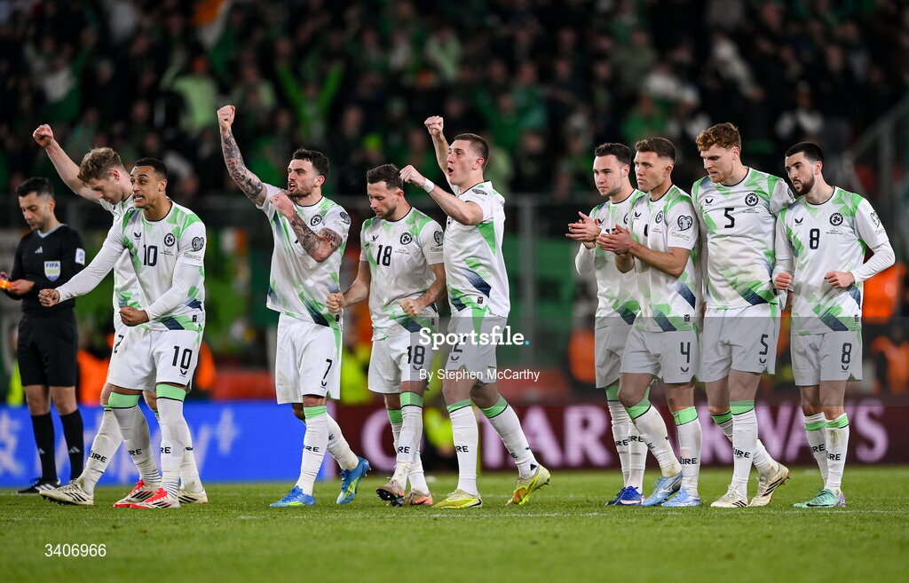 26 March 2026; Republic of Ireland players celebrates a scored penalty during the penalty shootout of the FIFA World Cup 2026 European Qualifiers play-off semi-final match between Czechia and Republic of Ireland at Fortuna Arena in Prague, Czechia. Photo by Stephen McCarthy/Sportsfile