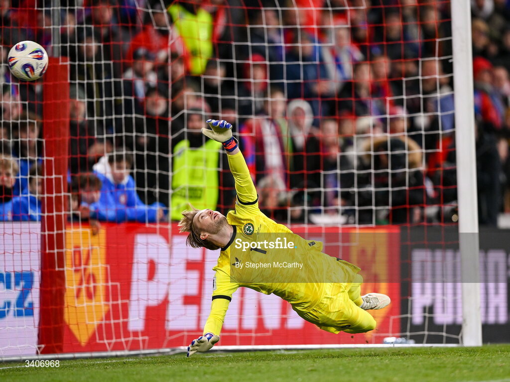 26 March 2026; Republic of Ireland goalkeeper Caoimhin Kelleher is beaten by a penalty from Ladislav Krejcí of Czechia during the penalty shootout of the FIFA World Cup 2026 European Qualifiers play-off semi-final match between Czechia and Republic of Ireland at Fortuna Arena in Prague, Czechia. Photo by Stephen McCarthy/Sportsfile