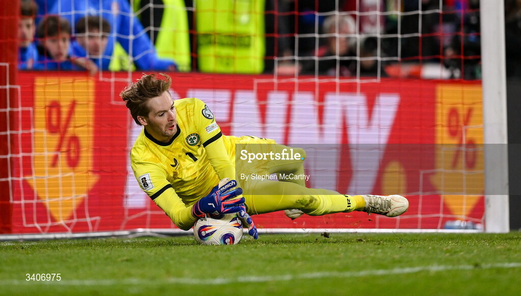 26 March 2026; Republic of Ireland goalkeeper Caoimhin Kelleher saves the penalty of Mojmír Chytil of Czechia in the penalty shootout following the FIFA World Cup 2026 European Qualifiers play-off semi-final match between Czechia and Republic of Ireland at Fortuna Arena in Prague, Czechia. Photo by Stephen McCarthy/Sportsfile
