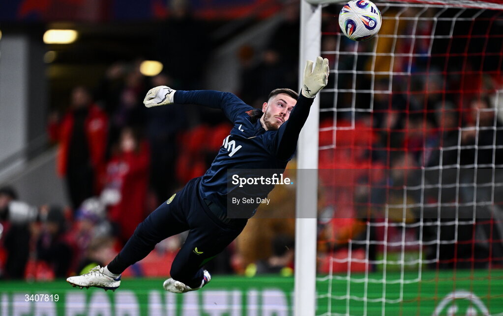 26 March 2026; Republic of Ireland goalkeeper Josh Keeley before the FIFA World Cup 2026 European Qualifiers play-off semi-final match between Czechia and Republic of Ireland at Fortuna Arena in Prague, Czechia. Photo by Seb Daly/Sportsfile