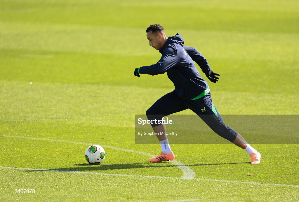 28 March 2026; Adam Idah during a Republic of Ireland men's training session at the FAI National Training Centre in Abbotstown, Dublin. Photo by Stephen McCarthy/Sportsfile