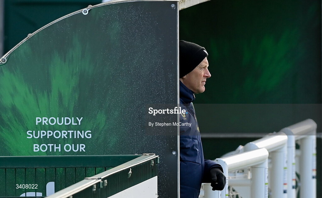 28 March 2026; Head coach Heimir Hallgrimsson during a Republic of Ireland men's training session at the FAI National Training Centre in Abbotstown, Dublin. Photo by Stephen McCarthy/Sportsfile