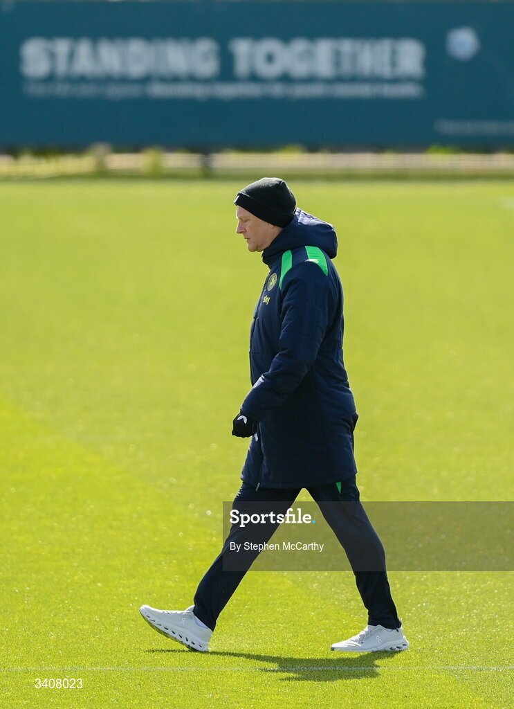 28 March 2026; Head coach Heimir Hallgrimsson during a Republic of Ireland men's training session at the FAI National Training Centre in Abbotstown, Dublin. Photo by Stephen McCarthy/Sportsfile