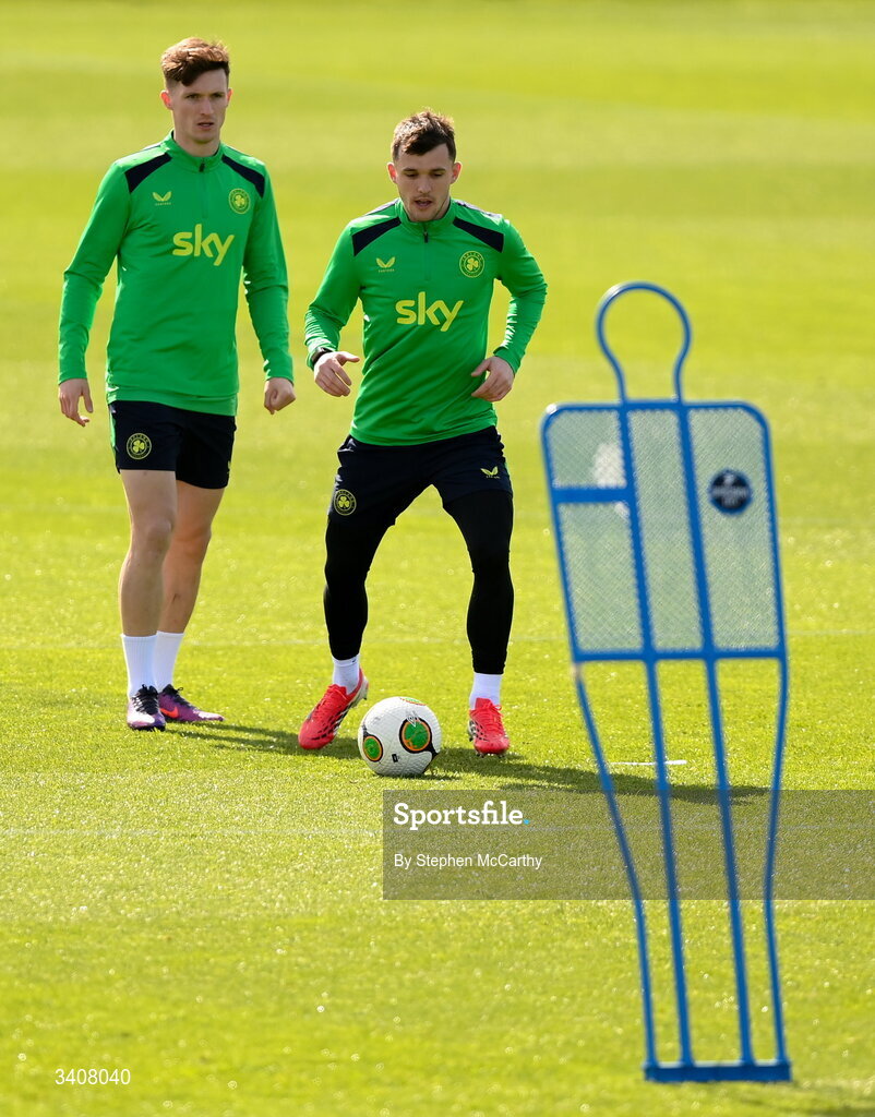 28 March 2026; Jason Knight and Johnny Kenny, left, during a Republic of Ireland men's training session at the FAI National Training Centre in Abbotstown, Dublin. Photo by Stephen McCarthy/Sportsfile
