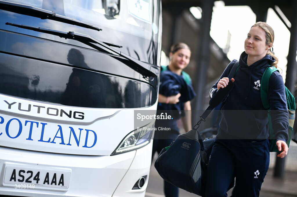 28 March 2026; Alana McInerney of Clovers arrives ahead of the Celtic Challenge final match between Wolfhounds and Clovers at The Hive Stadium in Edinburgh, Scotland. Photo by Shauna Clinton/Sportsfile