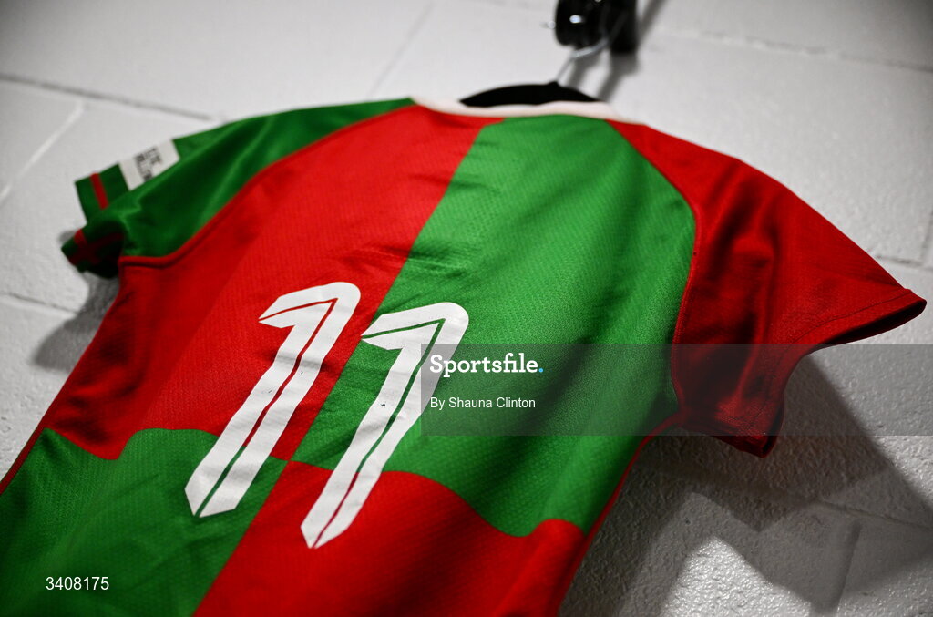 28 March 2026; The jersey of Béibhinn Parsons of Clovers is seen hanging in the dressing-room ahead of the Celtic Challenge final match between Wolfhounds and Clovers at The Hive Stadium in Edinburgh, Scotland. Photo by Shauna Clinton/Sportsfile