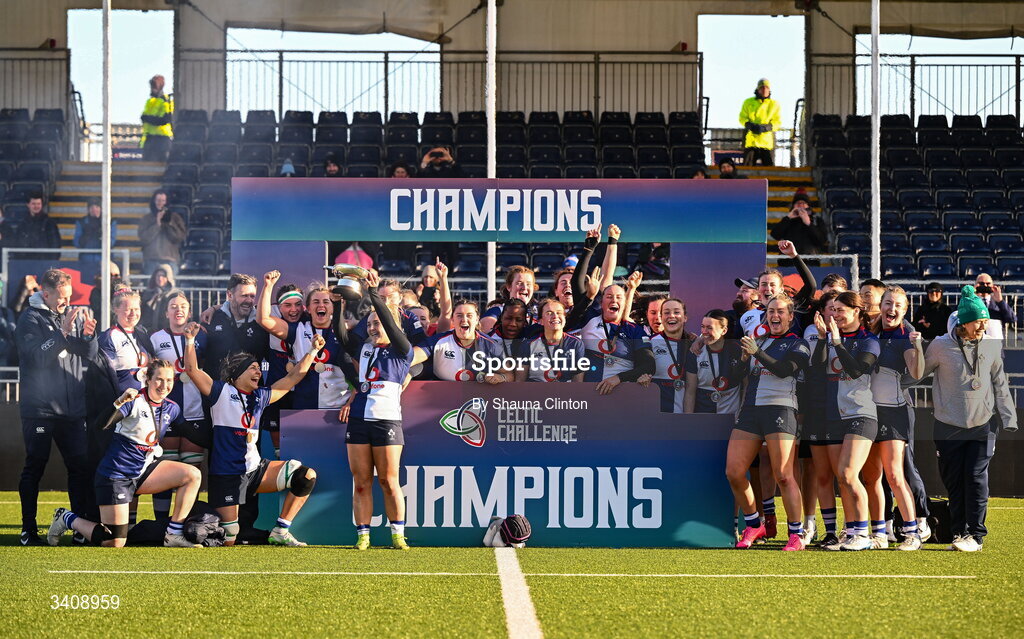 28 March 2026; Wolfhounds captain Aoife Dalton, centre, lifts the cup with team-mates after their side's victory in the Celtic Challenge final match between Wolfhounds and Clovers at The Hive Stadium in Edinburgh, Scotland. Photo by Shauna Clinton/Sportsfile