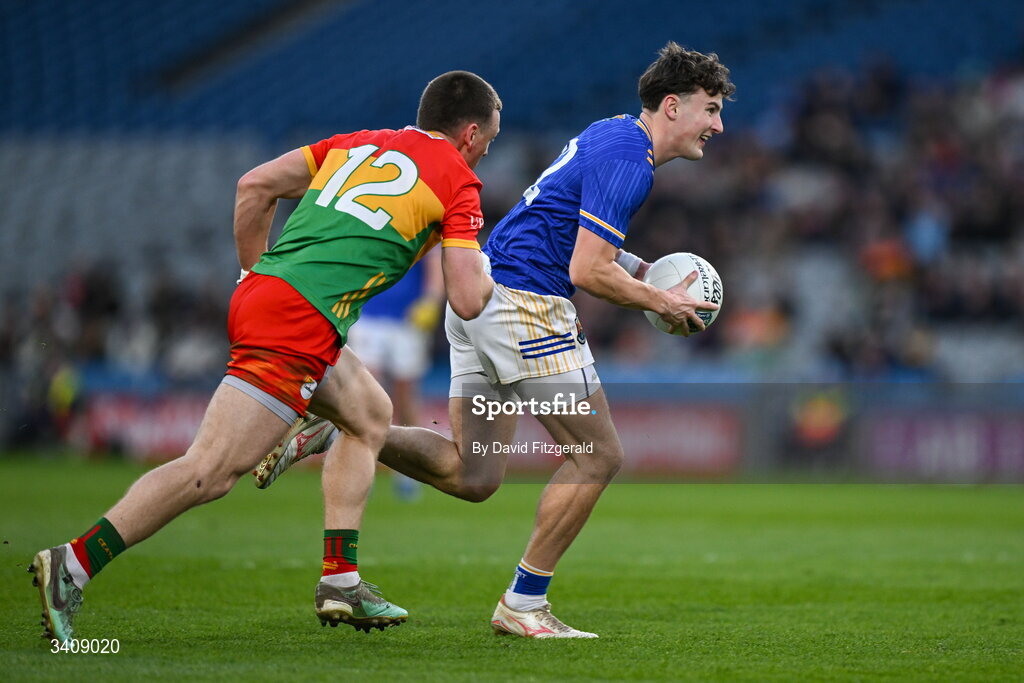 28 March 2026; Daniel Reynolds of Longford in action against Mikey Bambrick of Carlow during the Allianz Football League Division 4 final match between Carlow and Longford at Croke Park in Dublin. Photo by David Fitzgerald/Sportsfile