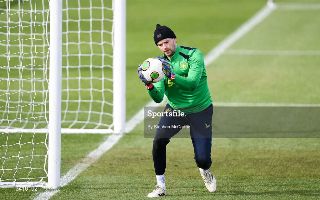 30 March 2026; Goalkeeper Caoimhin Kelleher during a Republic of Ireland men's training session at the FAI National Training Centre in Abbotstown, Dublin. Photo by Stephen McCarthy/Sportsfile