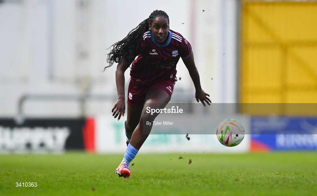 28 March 2026; Eve Dossen of Galway United during the SSE Airtricity Women's Premier Division match between Galway United and Wexford at Eamonn Deacy Park in Galway. Photo by Tyler Miller/Sportsfile