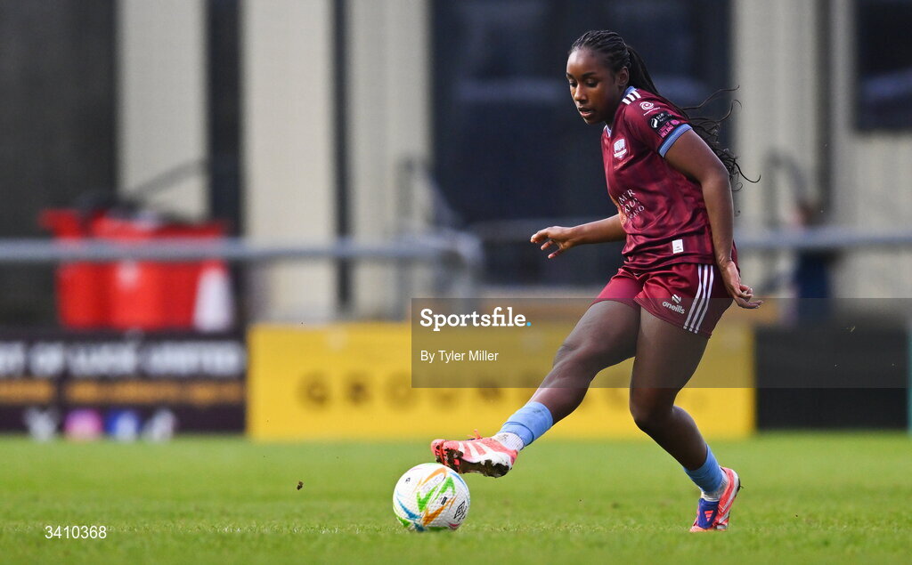 28 March 2026; Eve Dossen of Galway United during the SSE Airtricity Women's Premier Division match between Galway United and Wexford at Eamonn Deacy Park in Galway. Photo by Tyler Miller/Sportsfile