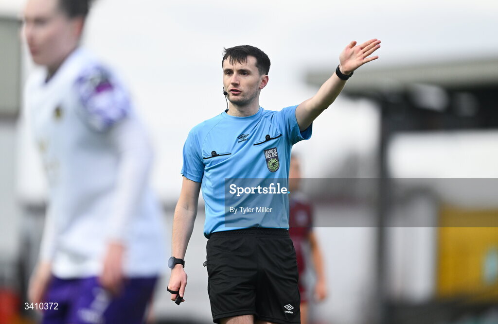 28 March 2026; Referee Ryan Maher during the SSE Airtricity Women's Premier Division match between Galway United and Wexford at Eamonn Deacy Park in Galway. Photo by Tyler Miller/Sportsfile