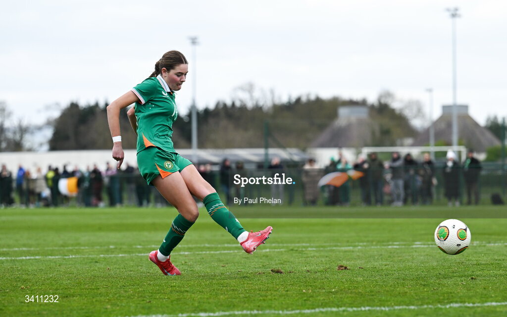 31 March 2026; Ava Hallinan of Republic of Ireland scores a penalty in the penalty shoot-out after the Girls U16 international friendly match ended 1-1 between Repubic of Ireland and Switzerland at the FAI National Training Centre in Abbotstown, Dublin. Photo by Paul Phelan/Sportsfile