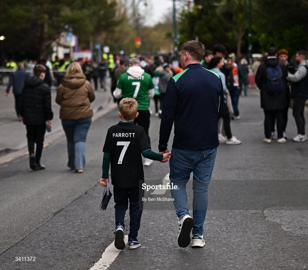 31 March 2026; Republic of Ireland supporters before the international friendly match between Republic of Ireland and North Macedonia at Aviva Stadium in Dublin. Photo by Ben McShane/Sportsfile