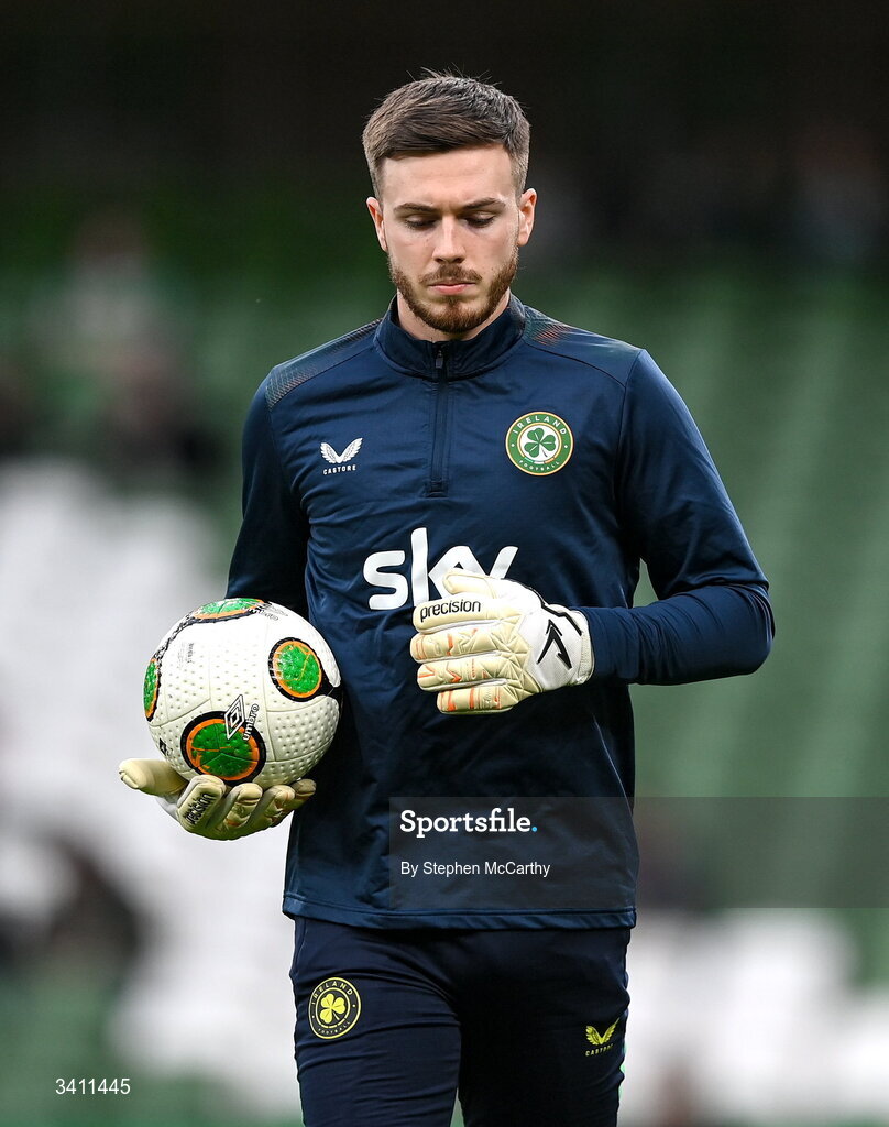 31 March 2026; Republic of Ireland goalkeeper Josh Keeley warms up before the international friendly match between Republic of Ireland and North Macedonia at Aviva Stadium in Dublin. Photo by Stephen McCarthy/Sportsfile