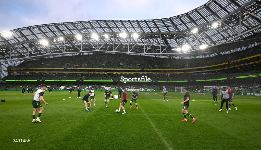 31 March 2026; Republic of Ireland players warm up before the international friendly match between Republic of Ireland and North Macedonia at Aviva Stadium in Dublin. Photo by Stephen McCarthy/Sportsfile