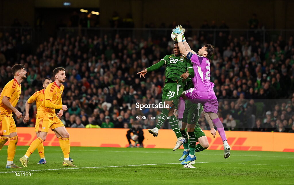 31 March 2026; Chiedozie Ogbene of Republic of Ireland in action against North Macedonia goalkeeper Stole Dimitrievski during the international friendly match between Republic of Ireland and North Macedonia at Aviva Stadium in Dublin. Photo by Stephen McCarthy/Sportsfile