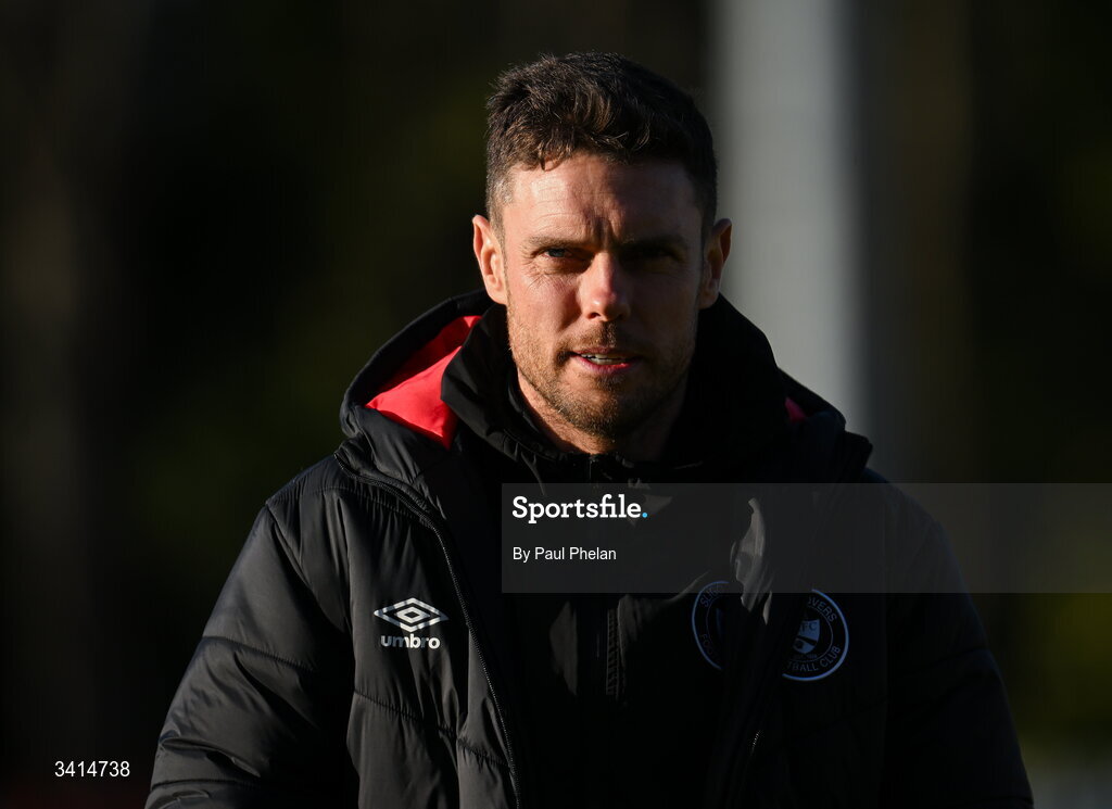 3 April 2026; Sligo Rovers manager John Russell arrives before the SSE Airtricity Men's Premier Division match between St Patrick's Athletic and Sligo Rovers at Richmond Park in Dublin. Photo by Paul Phelan/Sportsfile