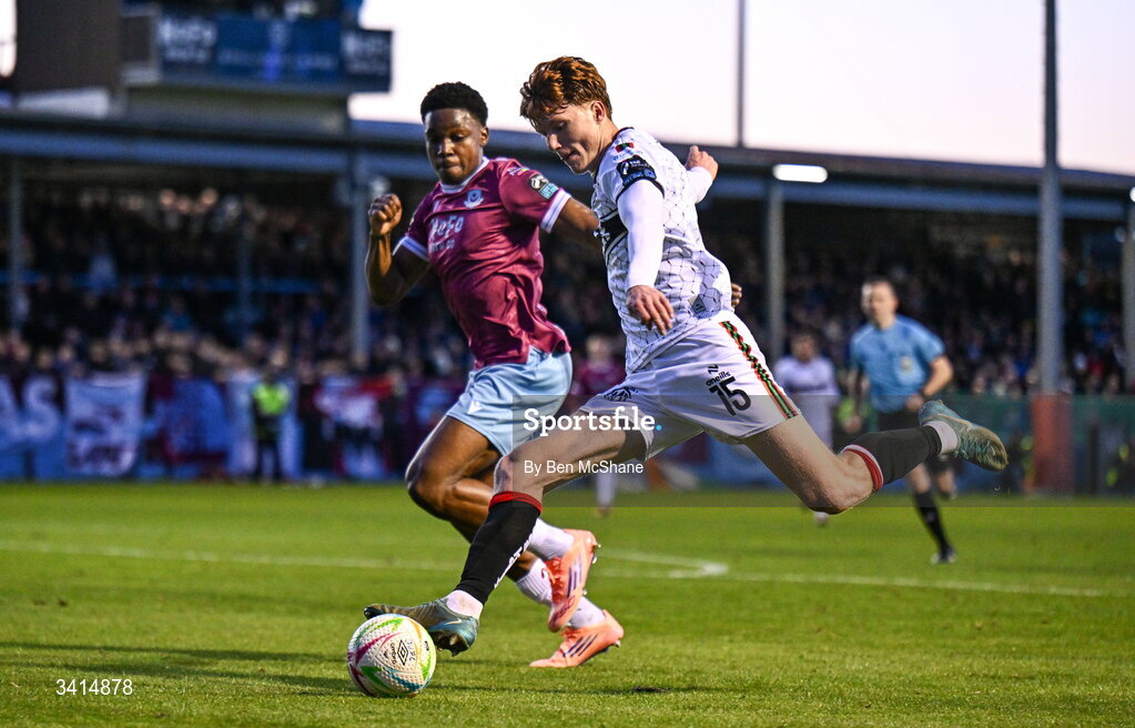 3 April 2026; Senan Mullen of Bohemians in action against Edwin Agbaje of Drogheda United during the SSE Airtricity Men's Premier Division match between Drogheda United and Bohemians at Sullivan & Lambe Park in Drogheda, Louth. Photo by Ben McShane/Sportsfile