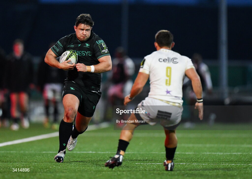 3 April 2026; Dave Heffernan of Connacht in action against Ross Braude of Hollywoodbets Sharks during the EPCR Challenge Cup match between Connacht and Hollywoodbets Sharks at Dexcom Stadium in Galway. Photo by Brendan Moran/Sportsfile