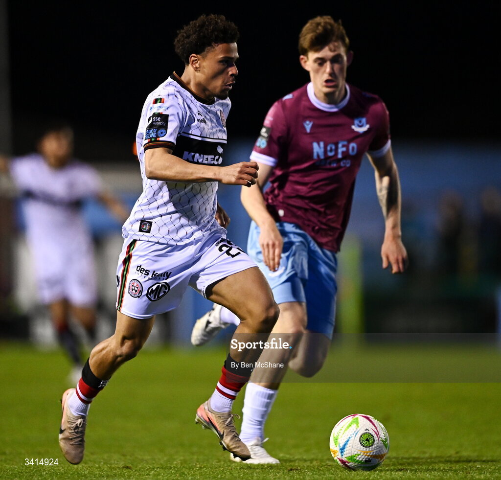 3 April 2026; Zane Myers of Bohemians in action against Jago Godden of Drogheda United during the SSE Airtricity Men's Premier Division match between Drogheda United and Bohemians at Sullivan & Lambe Park in Drogheda, Louth. Photo by Ben McShane/Sportsfile