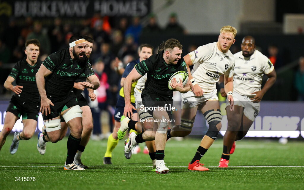 3 April 2026; Cathal Forde of Connacht makes a break during the EPCR Challenge Cup match between Connacht and Hollywoodbets Sharks at Dexcom Stadium in Galway. Photo by Brendan Moran/Sportsfile