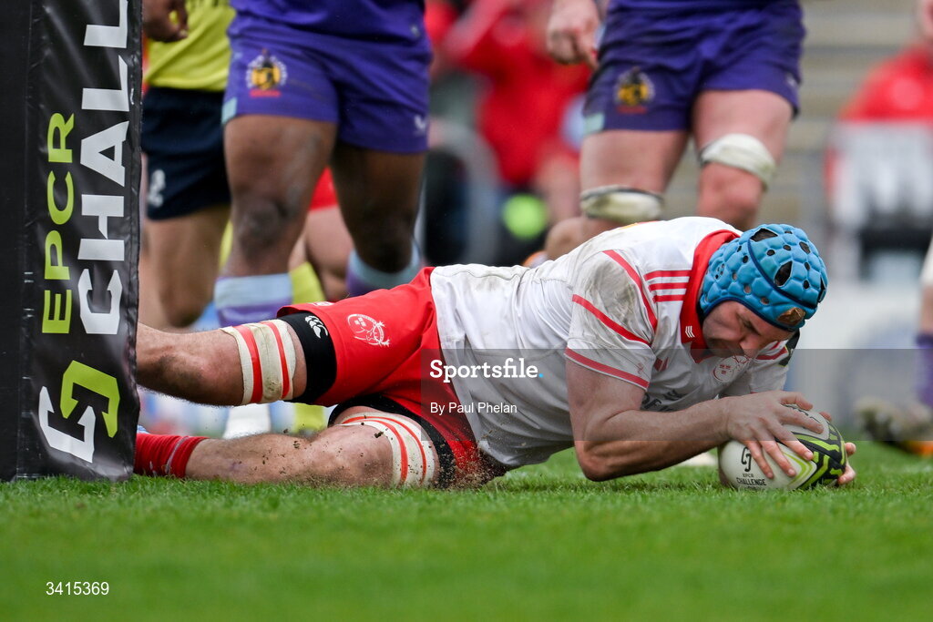 4 April 2026; Tadhg Beirne of Munster Rugby scores his side's second try during the EPCR Challenge Cup match between Exeter Chiefs and Munster at Sandy Park in Exeter, England. Photo by Paul Phelan/Sportsfile