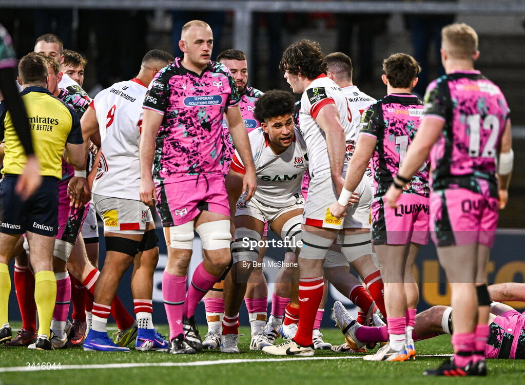 4 April 2026; Cormac Izuchukwu of Ulster, centre, is congratulated by teammates after scoring their side's first try during the EPCR Challenge Cup match between Ulster and Ospreys at Affidea Stadium in Belfast. Photo by Ben McShane/Sportsfile