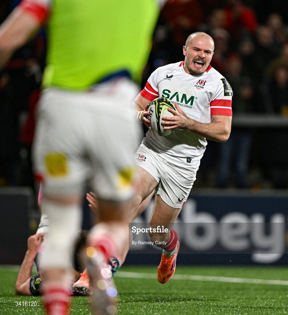 4 April 2026; Jacob Stockdale of Ulster on his way to scoring his side's third try during the EPCR Challenge Cup match between Ulster and Ospreys at Affidea Stadium in Belfast. Photo by Ramsey Cardy/Sportsfile