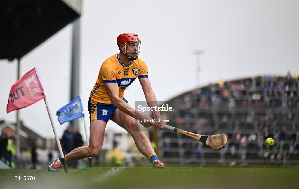 5 April 2026; Peter Duggan of Clare takes a sideline cut during the Allianz Hurling League Division 1B final match between Clare and Dublin at TUS Gaelic Grounds in Limerick. Photo by Ben McShane/Sportsfile