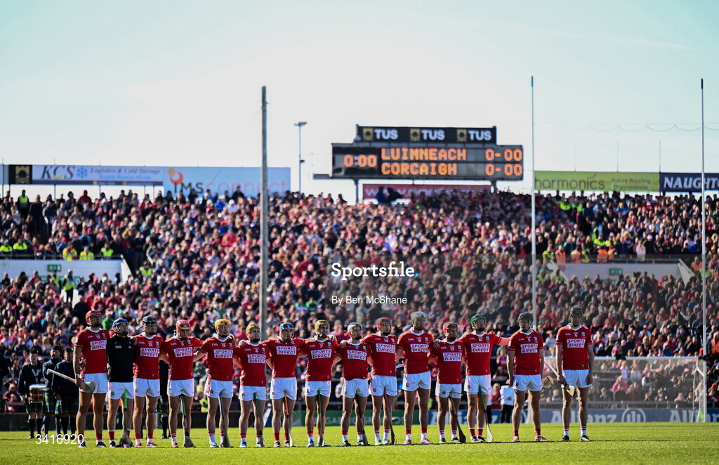 5 April 2026; Cork players stand for Amhrán na bhFiann before the Allianz Hurling League Division 1A final match between Limerick and Cork at TUS Gaelic Grounds in Limerick. Photo by Ben McShane/Sportsfile
