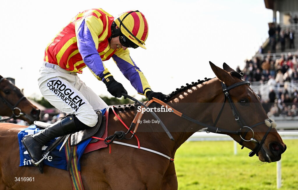 5 April 2026; Zanoosh, with Brian Hayes up, on their way to winning the Irish Stallion Farms EBF Honeysuckle Mares Novice Hurdle during day two of the Fairyhouse Easter Festival at Fairyhouse Racecourse in Ratoath, Meath. Photo by Seb Daly/Sportsfile