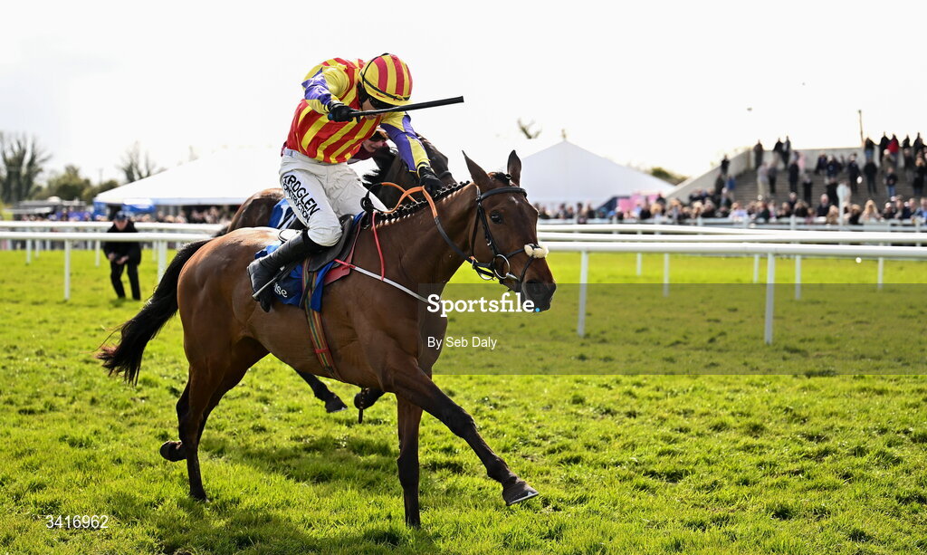 5 April 2026; Zanoosh, with Brian Hayes up, on their way to winning the Irish Stallion Farms EBF Honeysuckle Mares Novice Hurdle during day two of the Fairyhouse Easter Festival at Fairyhouse Racecourse in Ratoath, Meath. Photo by Seb Daly/Sportsfile