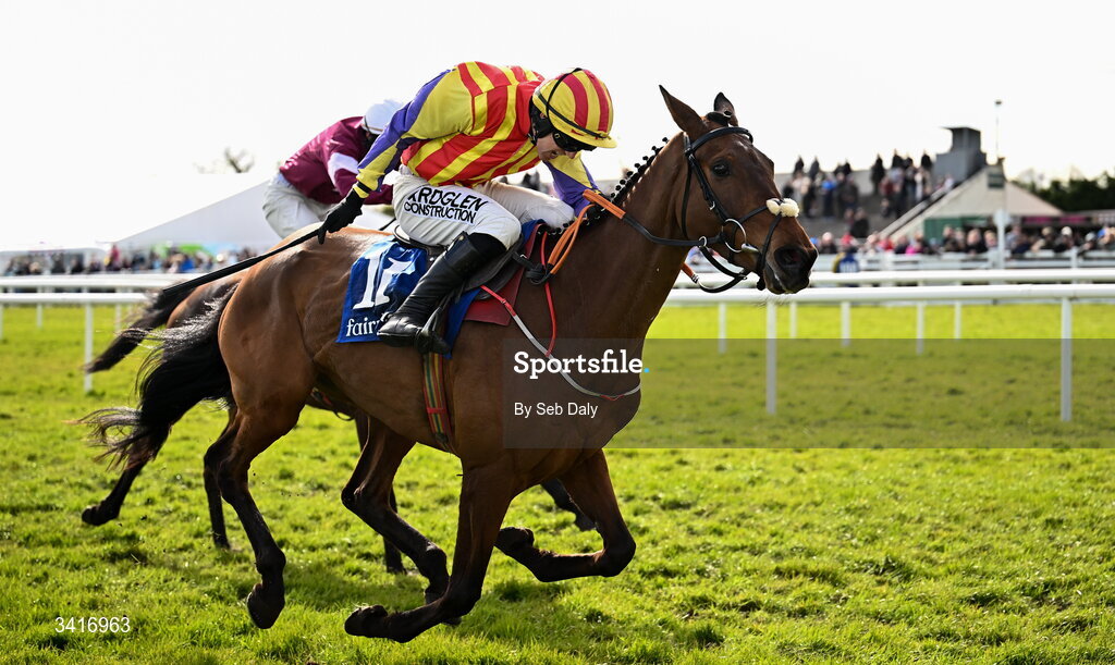 5 April 2026; Zanoosh, with Brian Hayes up, on their way to winning the Irish Stallion Farms EBF Honeysuckle Mares Novice Hurdle during day two of the Fairyhouse Easter Festival at Fairyhouse Racecourse in Ratoath, Meath. Photo by Seb Daly/Sportsfile