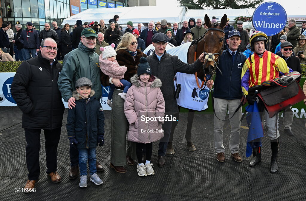 5 April 2026; Winning connections, including trainer Colm Murphy and jockey Brian Hayes, after winning the Irish Stallion Farms EBF Honeysuckle Mares Novice Hurdle with Zanoosh during day two of the Fairyhouse Easter Festival at Fairyhouse Racecourse in Ratoath, Meath. Photo by Seb Daly/Sportsfile