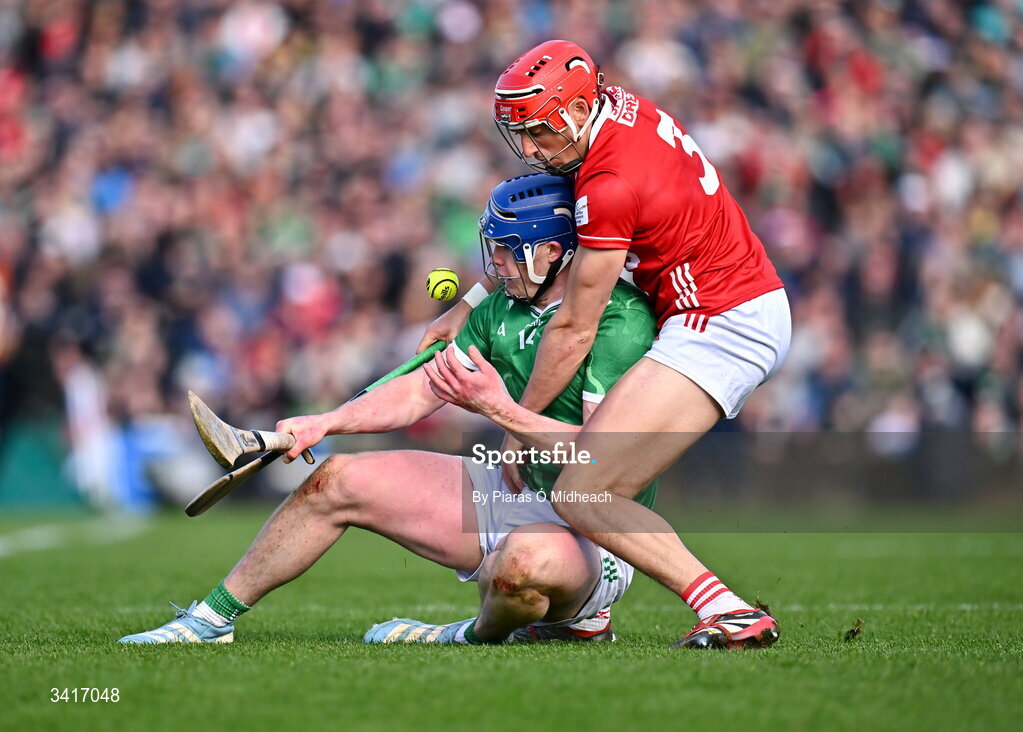 5 April 2026; Shane O'Brien of Limerick in action against Ciarán Joyce of Cork during the Allianz Hurling League Division 1A final match between Limerick and Cork at TUS Gaelic Grounds in Limerick. Photo by Piaras Ó Mídheach/Sportsfile