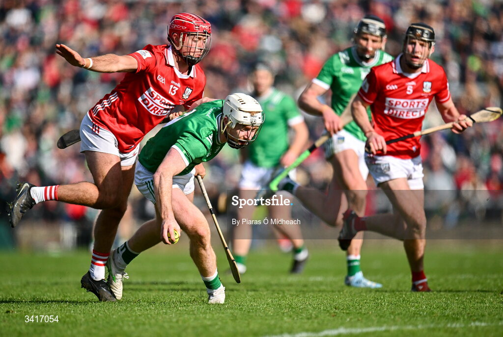 5 April 2026; Cian Lynch of Limerick in action against William Buckley of Cork during the Allianz Hurling League Division 1A final match between Limerick and Cork at TUS Gaelic Grounds in Limerick. Photo by Piaras Ó Mídheach/Sportsfile