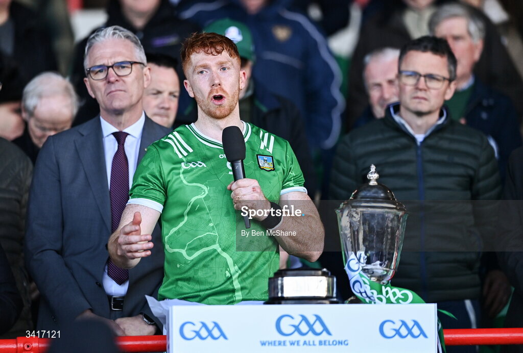 5 April 2026; Limerick captain Cian Lynch makes a speech after the Allianz Hurling League Division 1A final match between Limerick and Cork at TUS Gaelic Grounds in Limerick. Photo by Ben McShane/Sportsfile