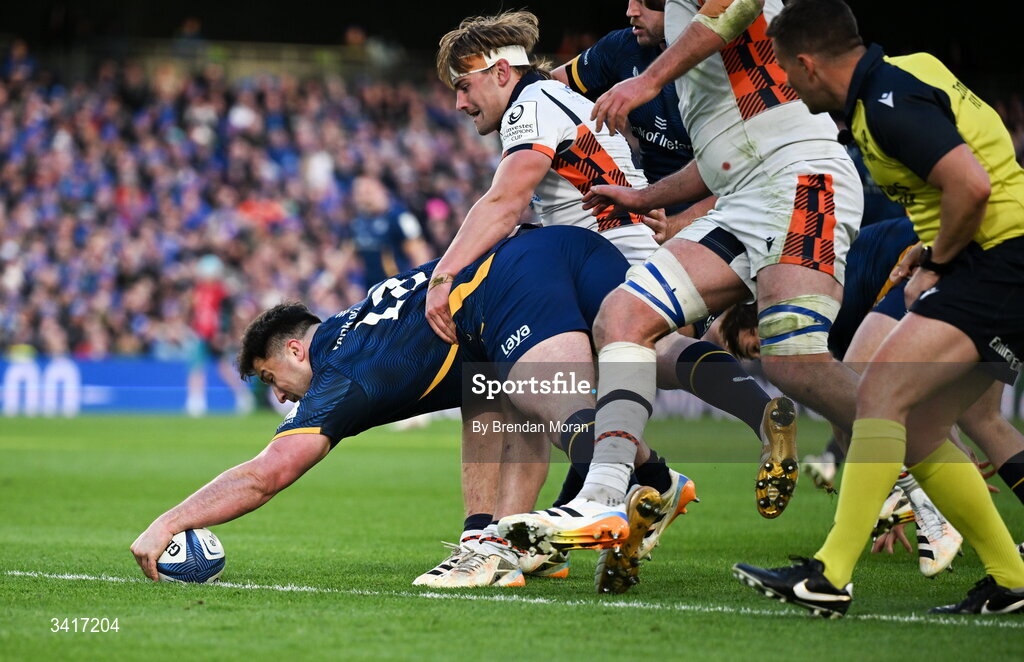 5 April 2026; Thomas Clarkson of Leinster streches to scores his side's sixth try during the Investec Champions Cup match between Leinster and Edinburgh at the Aviva Stadium in Dublin. Photo by Brendan Moran/Sportsfile