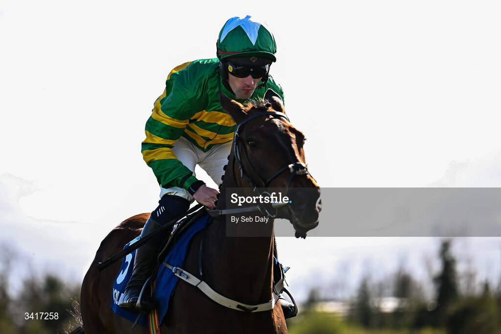 5 April 2026; Jalila Moriviere, with Simon Torrens up, during the BOYLE Sports Novice Handicap Steeplechase on day two of the Fairyhouse Easter Festival at Fairyhouse Racecourse in Ratoath, Meath. Photo by Seb Daly/Sportsfile