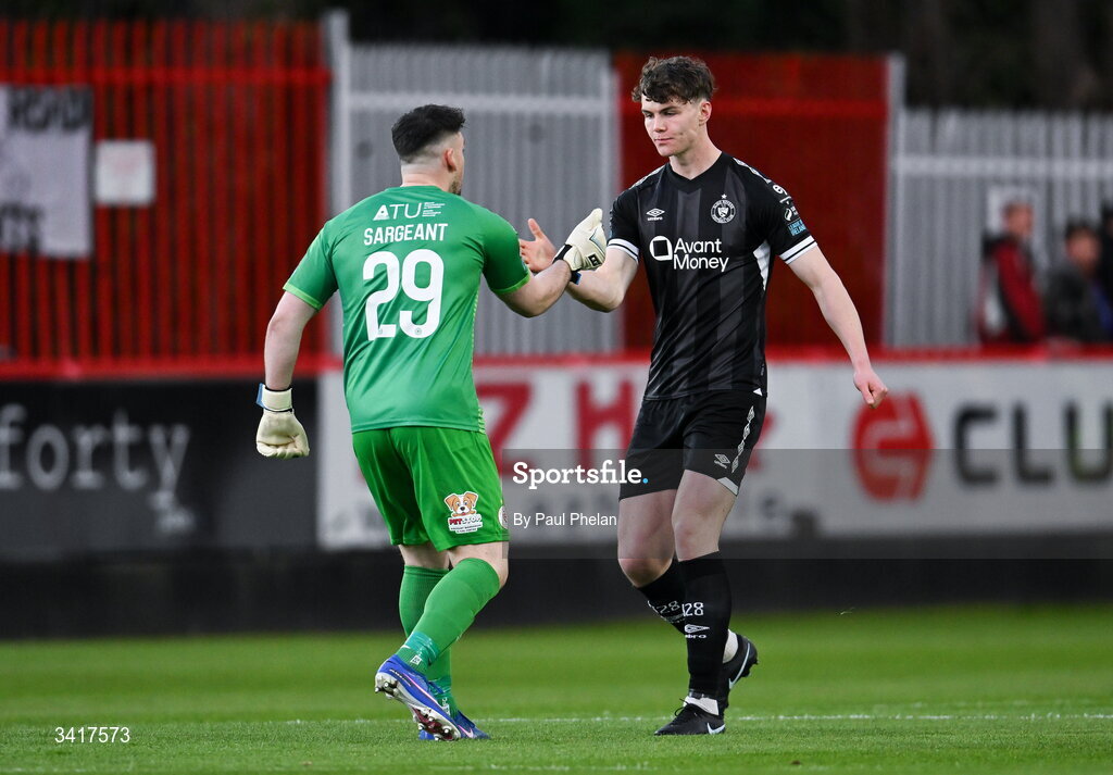 3 April 2026; Sligo Rovers goalkeeper Sam Sargeant and Gareth McElroy celebrate after Archie Meekison scores his side's first goal during the SSE Airtricity Men's Premier Division match between St Patrick's Athletic and Sligo Rovers at Richmond Park in Dublin. Photo by Paul Phelan/Sportsfile