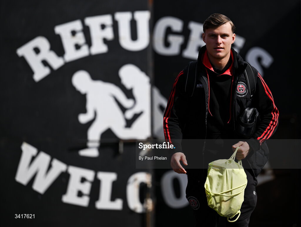 6 April 2026; Markuss Strods of Bohemians arrives before the SSE Airtricity Men's Premier Division match between Bohemians and Waterford at Dalymount Park in Dublin. Photo by Paul Phelan/Sportsfile