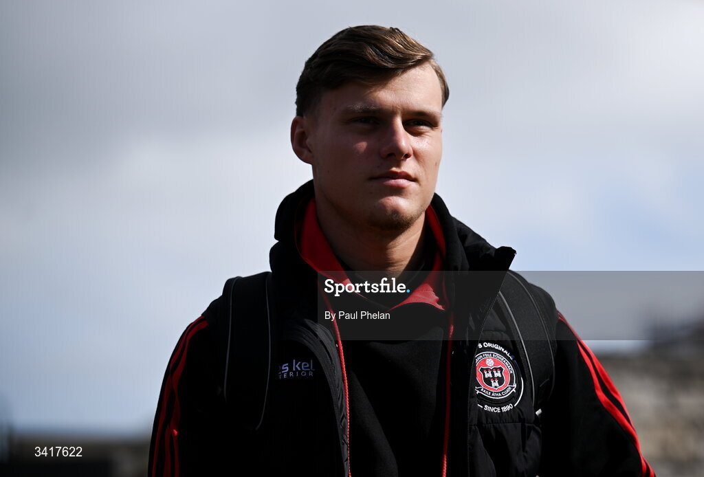 6 April 2026; Markuss Strods of Bohemians arrives before the SSE Airtricity Men's Premier Division match between Bohemians and Waterford at Dalymount Park in Dublin. Photo by Paul Phelan/Sportsfile