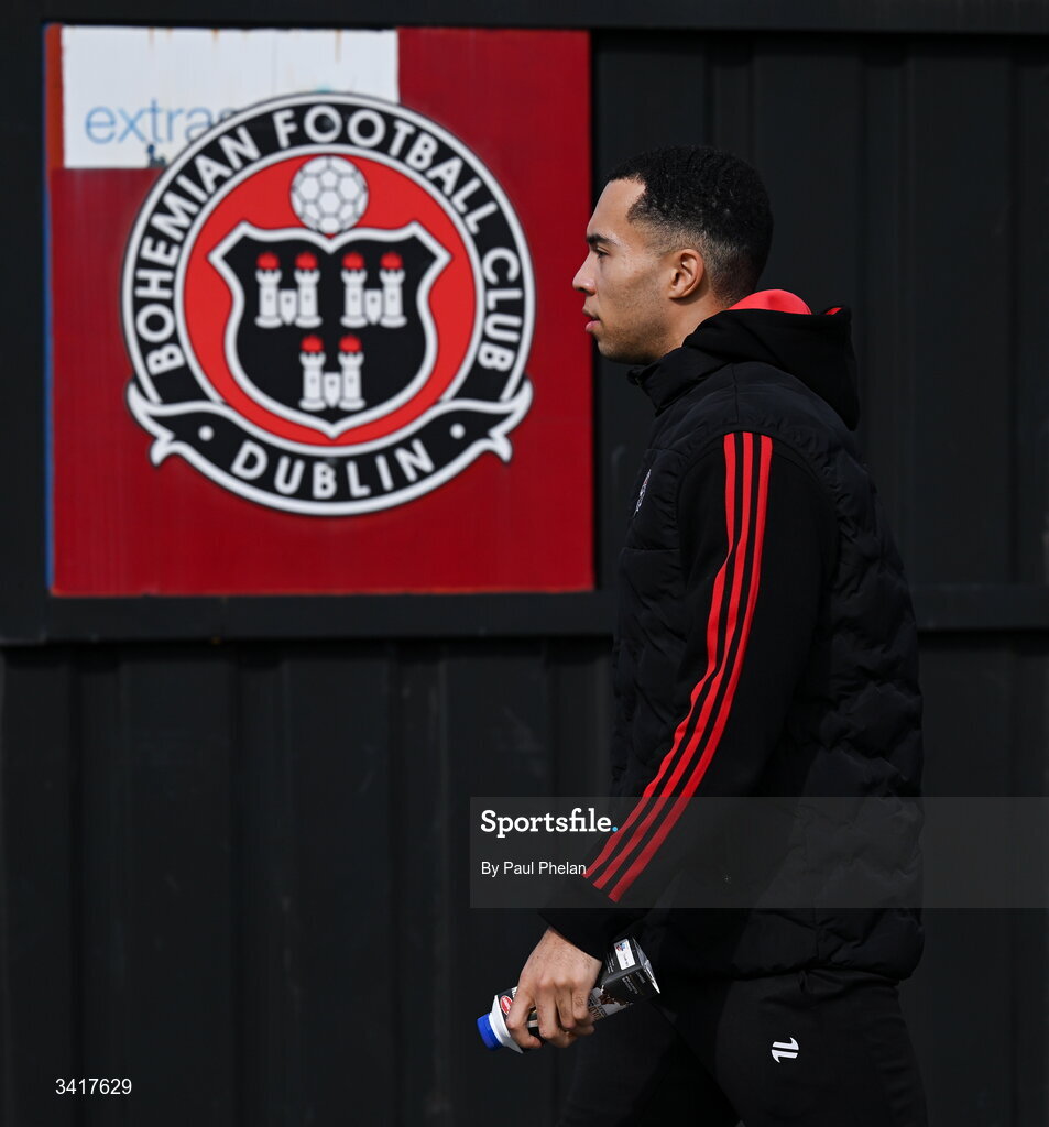 6 April 2026; Douglas James-Taylor of Bohemians arrives before the SSE Airtricity Men's Premier Division match between Bohemians and Waterford at Dalymount Park in Dublin. Photo by Paul Phelan/Sportsfile