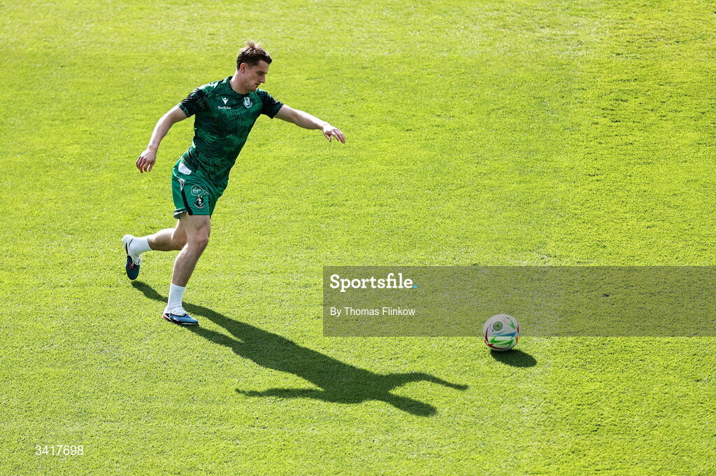 6 April 2026; John McGovern of Shamrock Rovers warms up before the SSE Airtricity Men's Premier Division match between Shamrock Rovers and Shelbourne at Tallaght Stadium in Dublin. Photo by Thomas Flinkow/Sportsfile