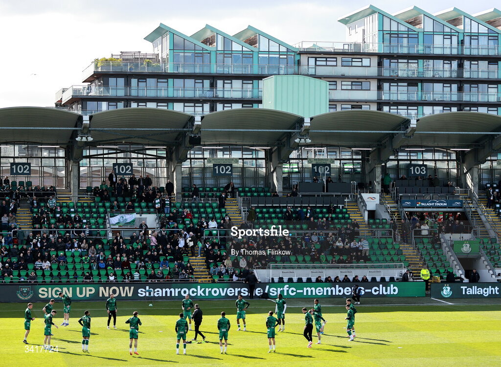 6 April 2026; Shamrock Rovers players warm up before the SSE Airtricity Men's Premier Division match between Shamrock Rovers and Shelbourne at Tallaght Stadium in Dublin. Photo by Thomas Flinkow/Sportsfile
