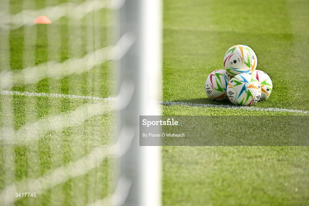 6 April 2026; A general view of footballs before the SSE Airtricity Men's Premier Division match between Shamrock Rovers and Shelbourne at Tallaght Stadium in Dublin. Photo by Piaras Ó Mídheach/Sportsfile