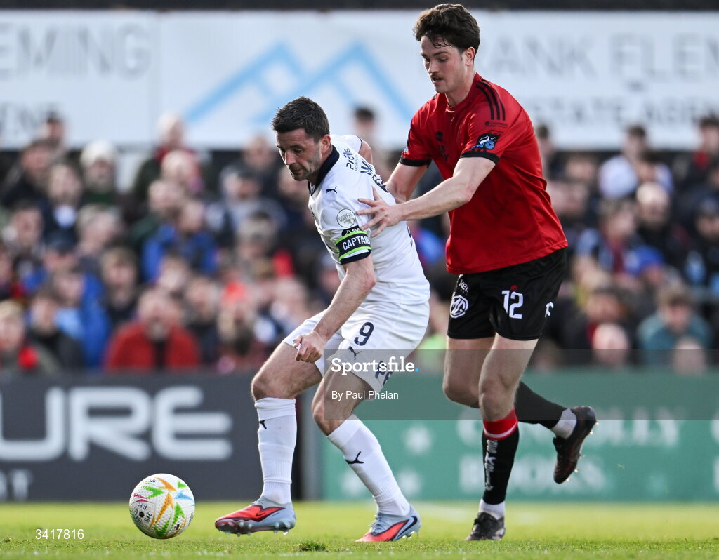 6 April 2026; Pádraig Amond of Waterford in action against Patrick Hickey of Bohemians during the SSE Airtricity Men's Premier Division match between Bohemians and Waterford at Dalymount Park in Dublin. Photo by Paul Phelan/Sportsfile
