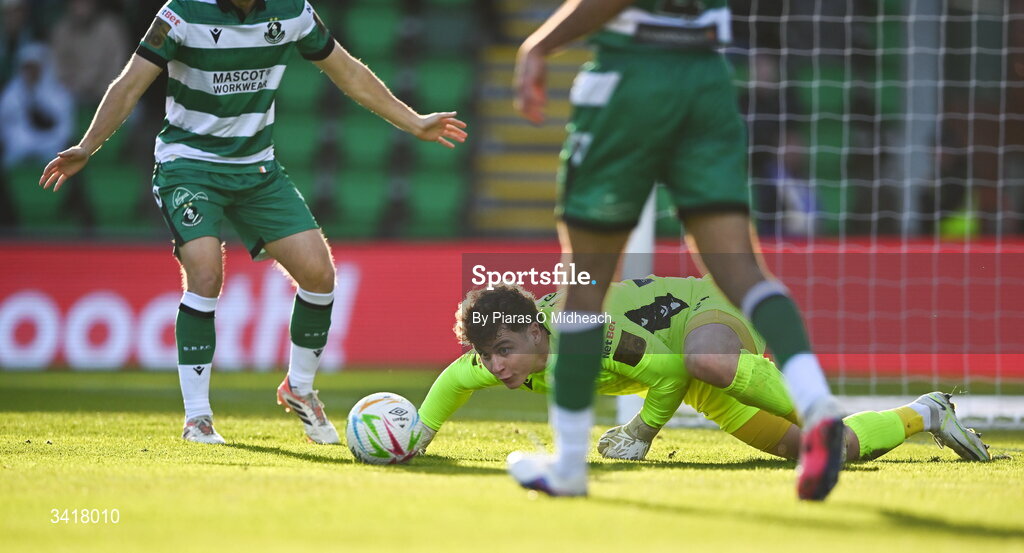 6 April 2026; Shamrock Rovers goalkeeper Ed McGinty during the SSE Airtricity Men's Premier Division match between Shamrock Rovers and Shelbourne at Tallaght Stadium in Dublin. Photo by Piaras Ó Mídheach/Sportsfile