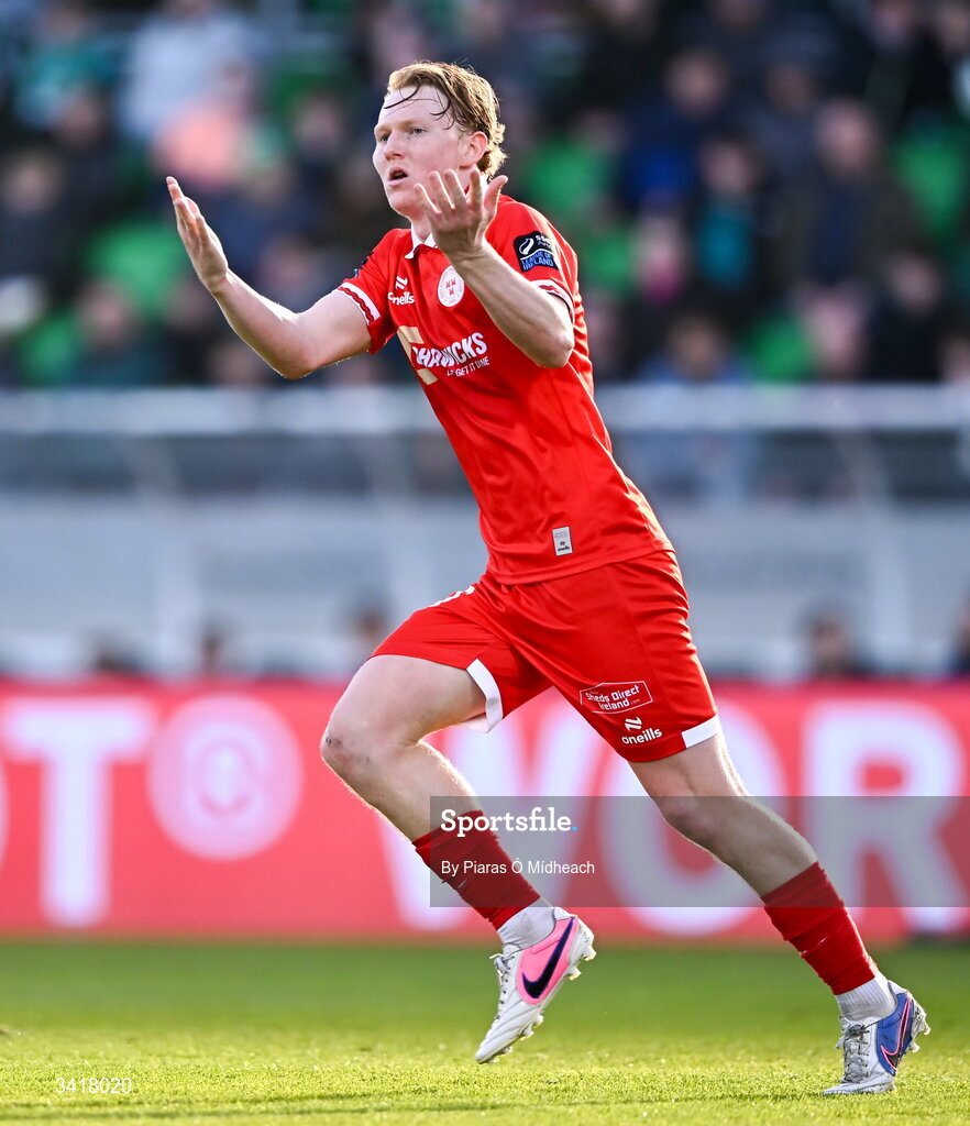 6 April 2026; Jack Henry-Francis of Shelbourne celebrates scoring his side's second goal during the SSE Airtricity Men's Premier Division match between Shamrock Rovers and Shelbourne at Tallaght Stadium in Dublin. Photo by Piaras Ó Mídheach/Sportsfile